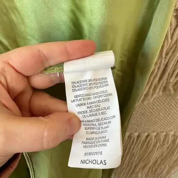 Nicholas Duna Gown - Picture 5 of 9